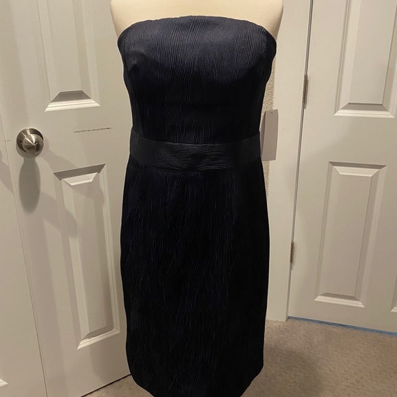 Banana Republic Dresses & Skirts - NWT Banana Republic strapless dress